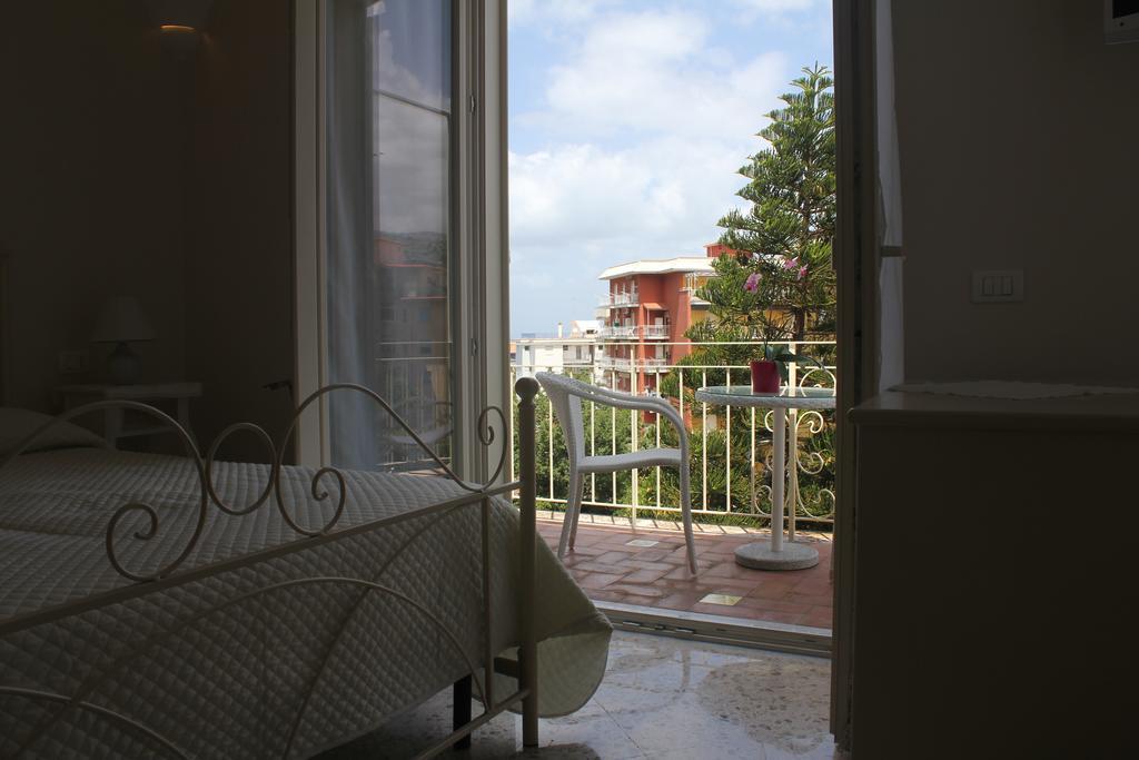 B&B Il Giglio Bianco Sorrento Ngoại thất bức ảnh